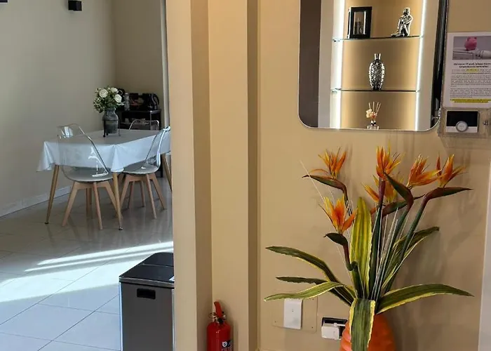 Alle Porte Di Torino Apartment